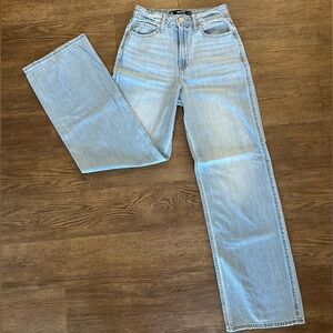 Hollister High-Rise Baggy Jeans size: 24 Long